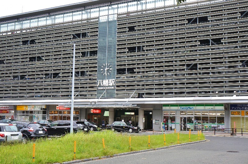 JR八幡駅