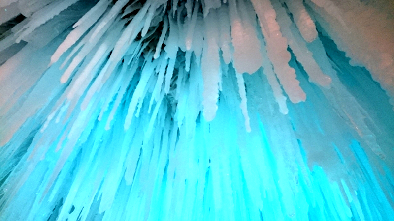 層雲峡氷柱シャンデリア画像