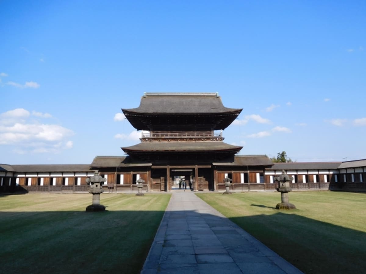 瑞龍寺は富山唯一の国宝!ライトアップも美しい加賀藩ゆかりの寺 - amAtavi